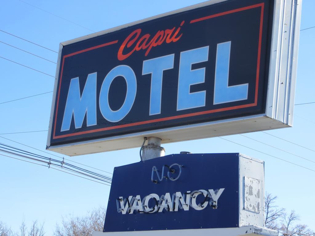 Capri Motel 스코츠블러프 외부 사진