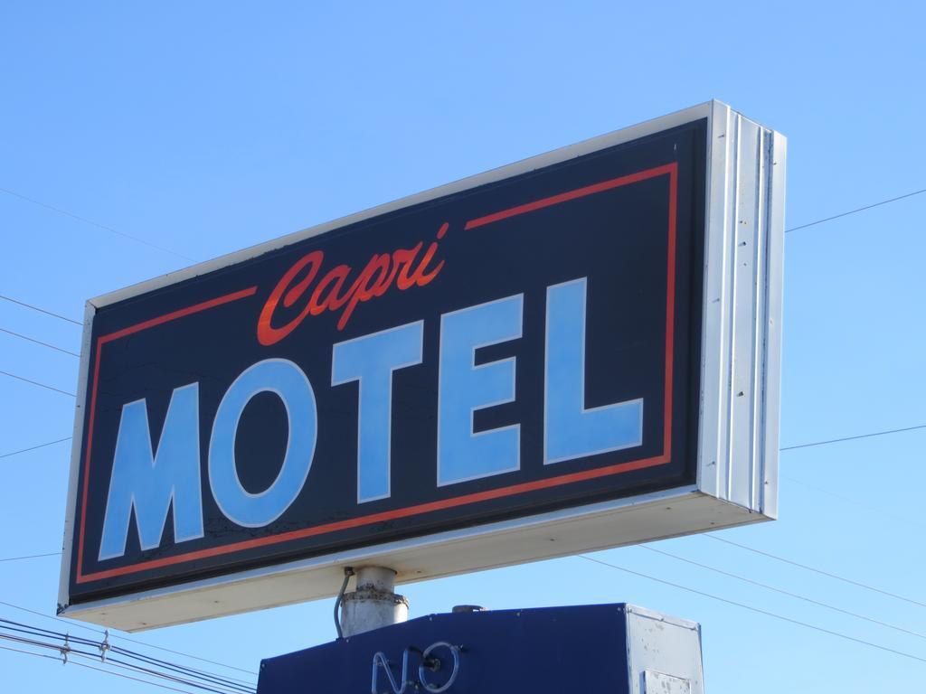 Capri Motel 스코츠블러프 외부 사진